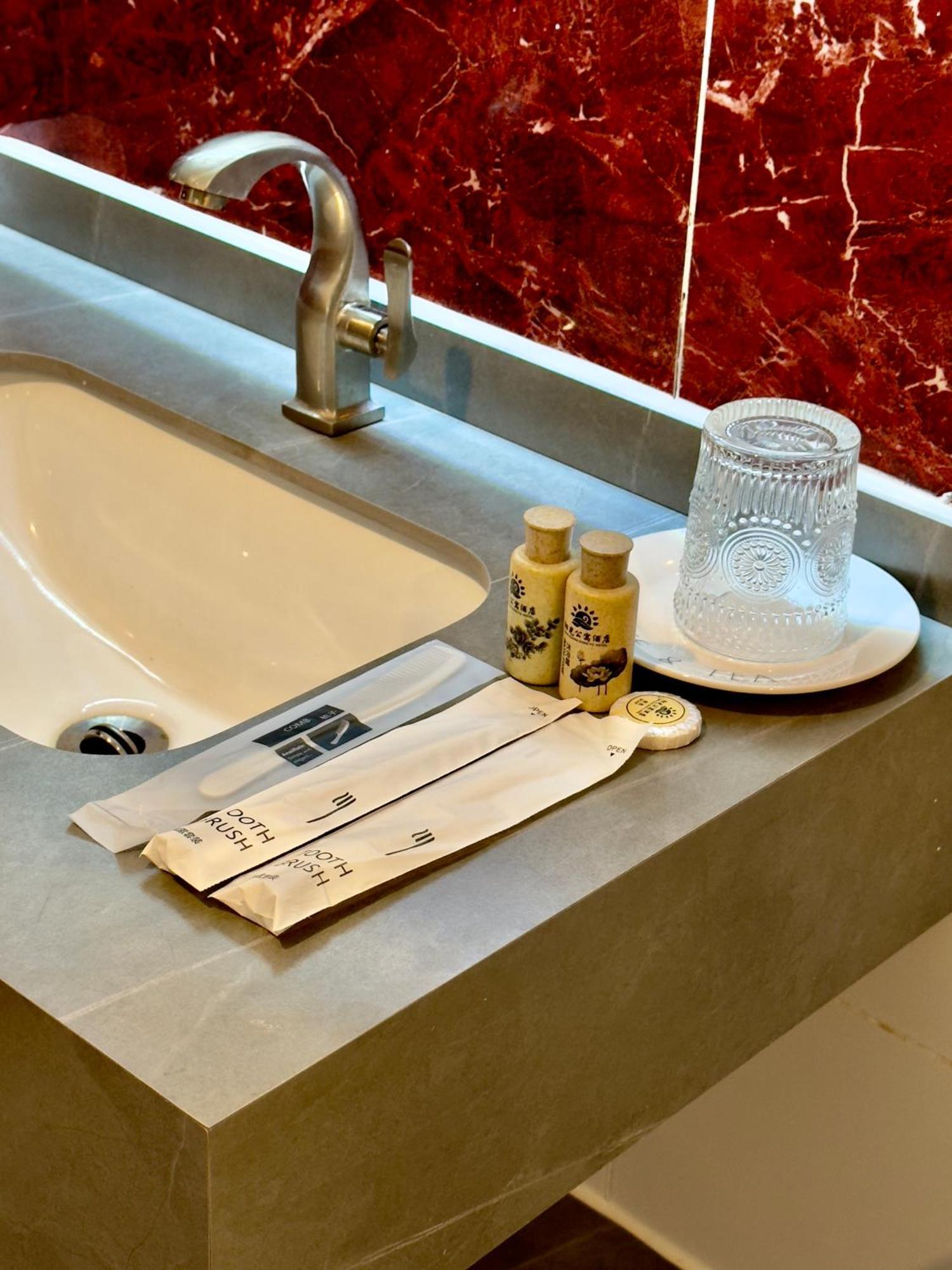 Keang You Boutique Hotel Phnom Penh Bagian luar foto